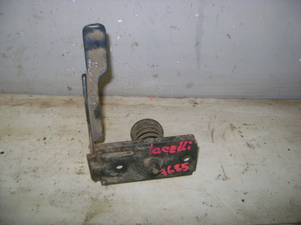 Замок капота, 500 рублей, Пермь