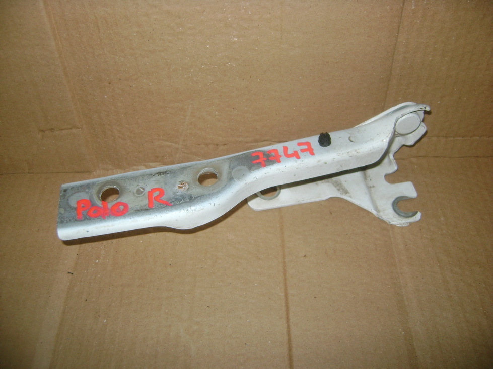 Петля капота правая, 1000 рублей, Пермь