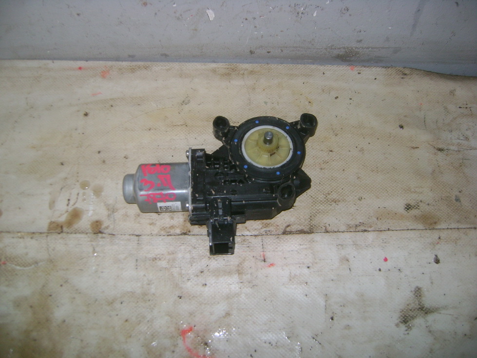 Моторчик стеклоподъемника, 1600 рублей, Пермь