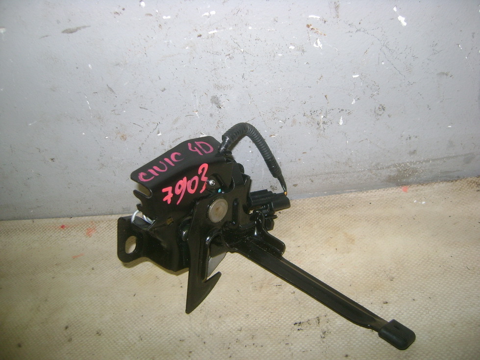 Замок капота, 2100 рублей, Пермь