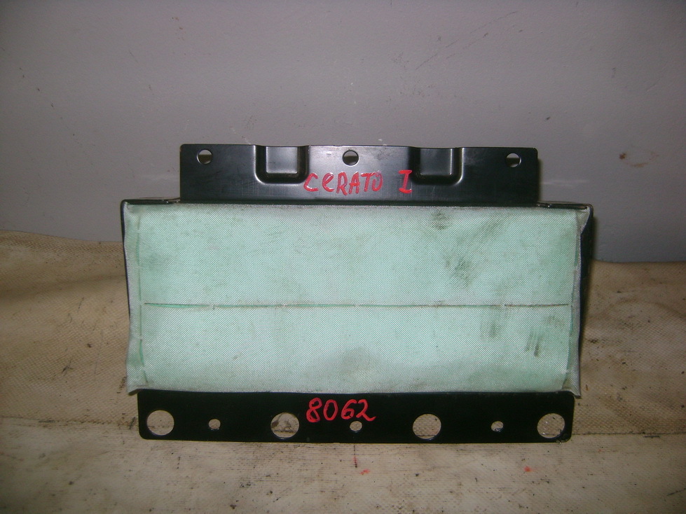 Подушка безопасности пассажира, 2100 рублей, Пермь