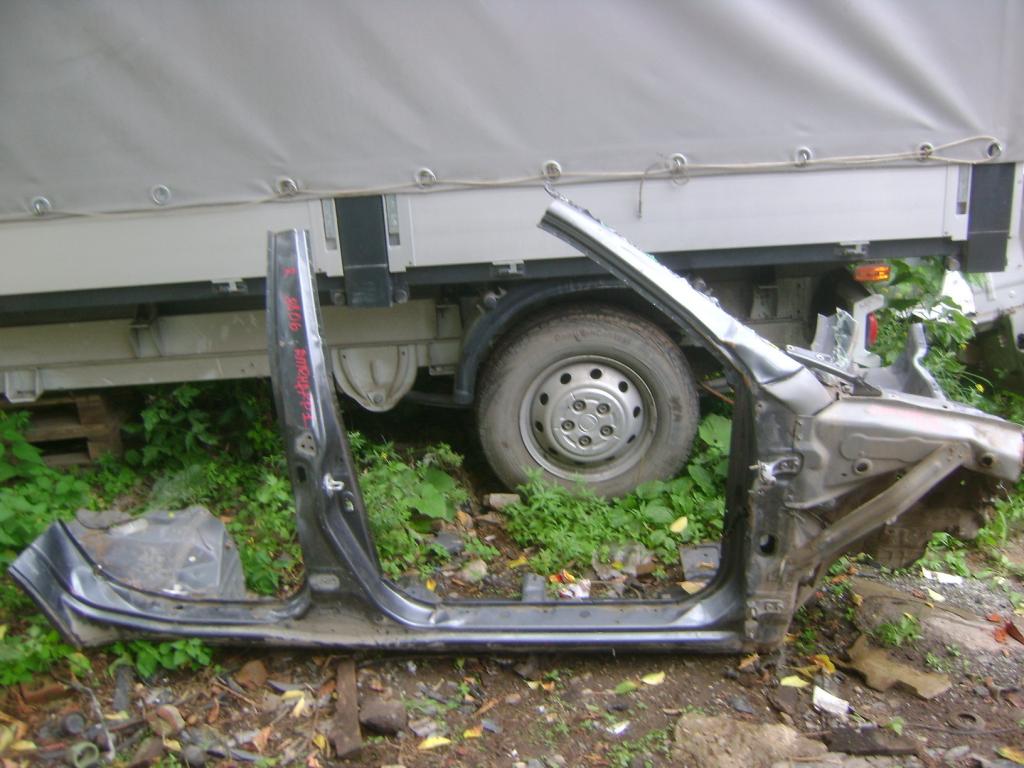 Порог со стойкой правый, 5000 рублей, Пермь