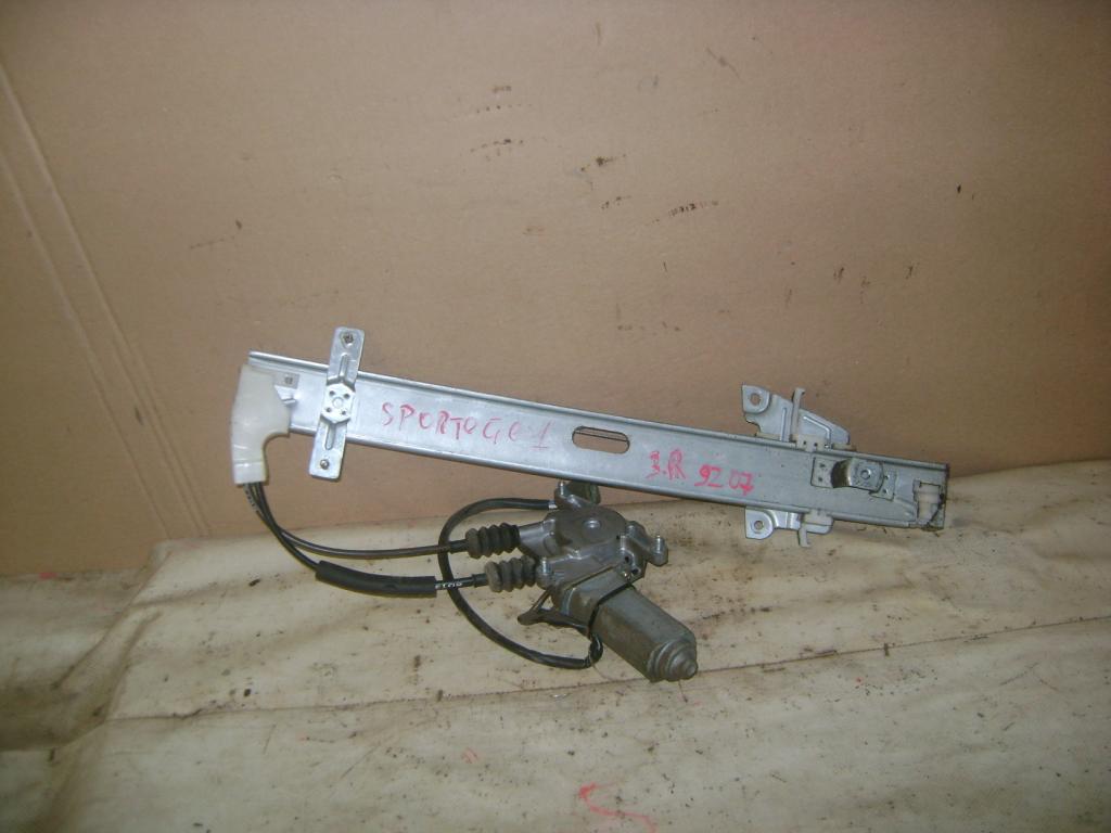 Стеклоподъемник задний правый, 1000 рублей, Пермь