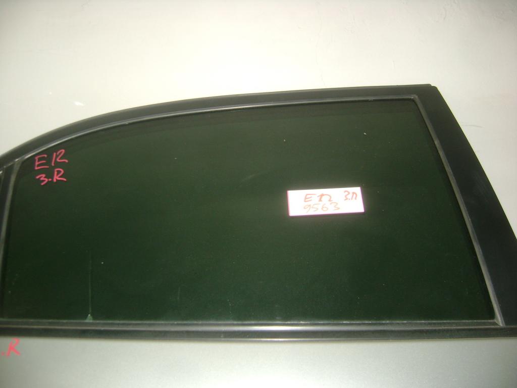 Стекло двери задней правой, 1000 рублей, Пермь
