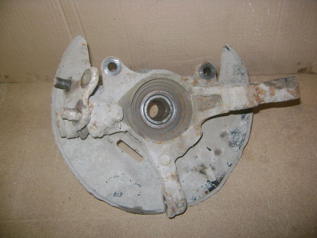 Кулак поворотный передний правый, 2500 рублей, Пермь