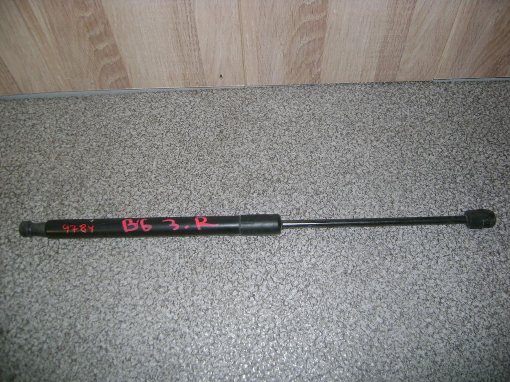 Амортизатор двери багажника, 500 рублей, Пермь