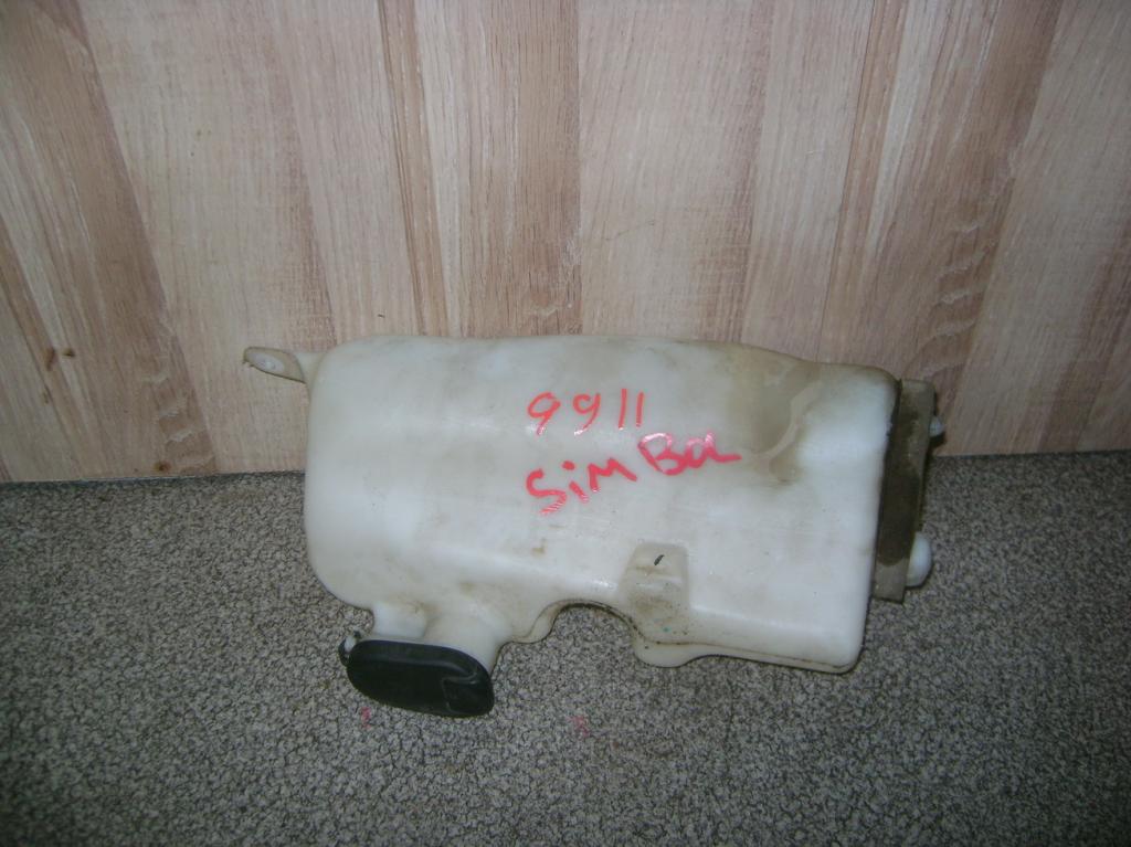 Бачок омывателя лобового стекла, 500 рублей, Пермь