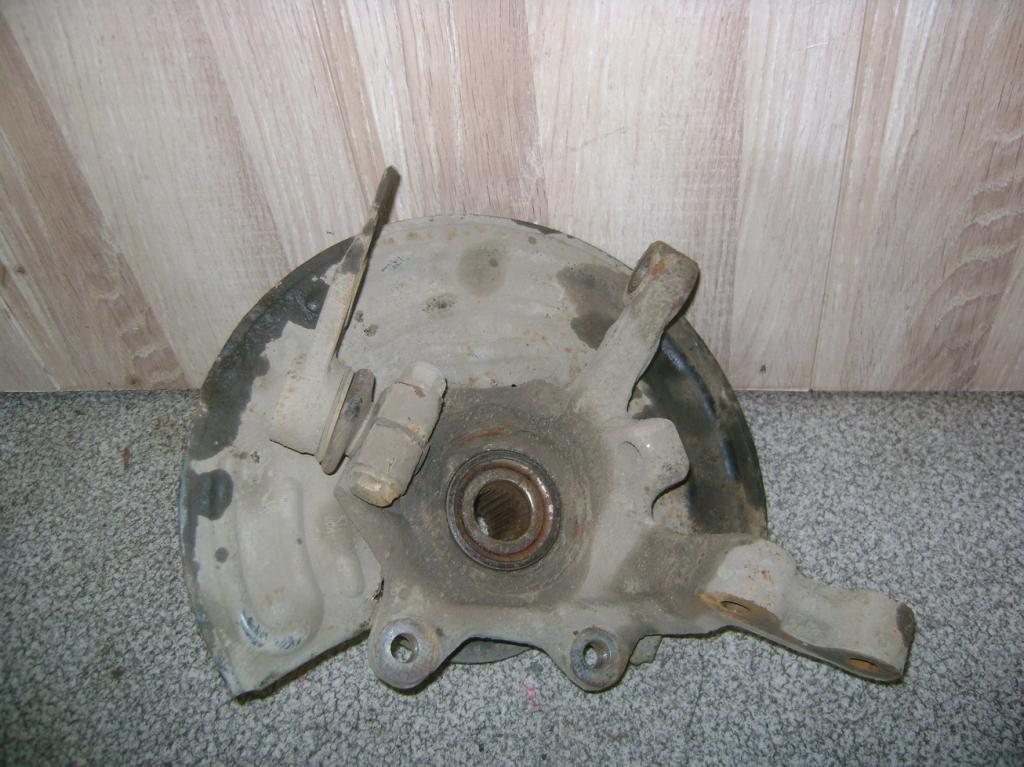 Кулак поворотный передний левый, 2000 рублей, Пермь