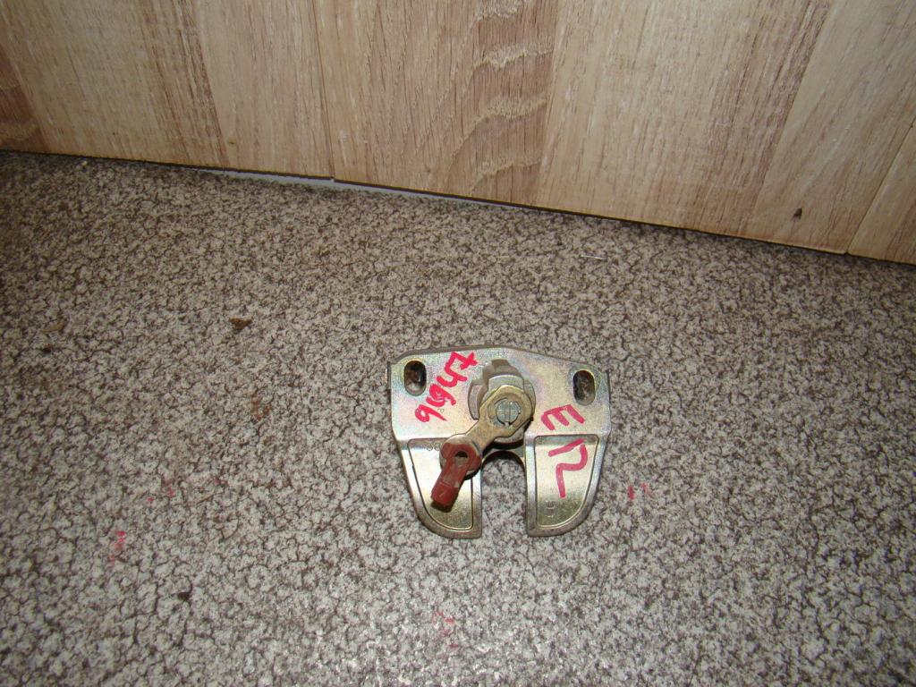 Вставка замка багажника, 500 рублей, Пермь