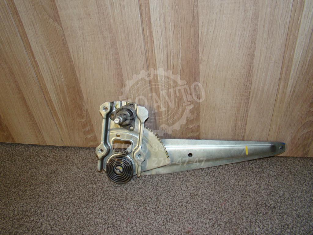 Стеклоподъемник механический задний левый, 550 рублей, Пермь