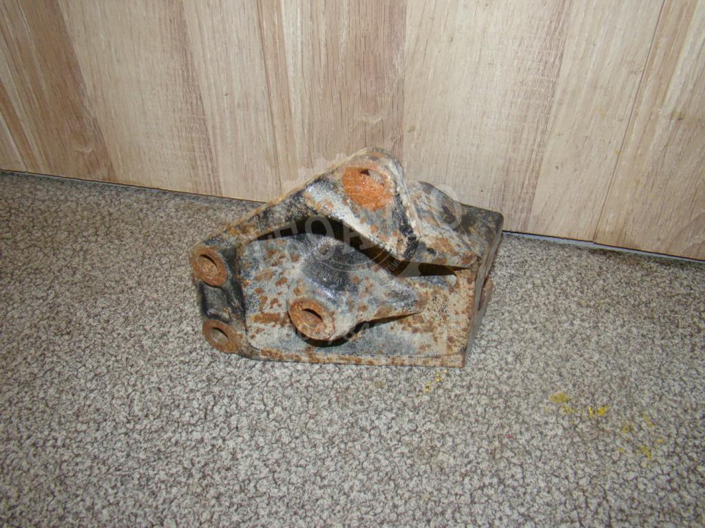 Кронштейн АКПП левый, 500 рублей, Пермь