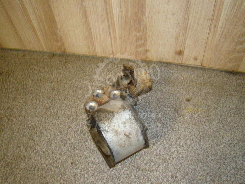 Опора двигателя правая, 1000 рублей, Пермь