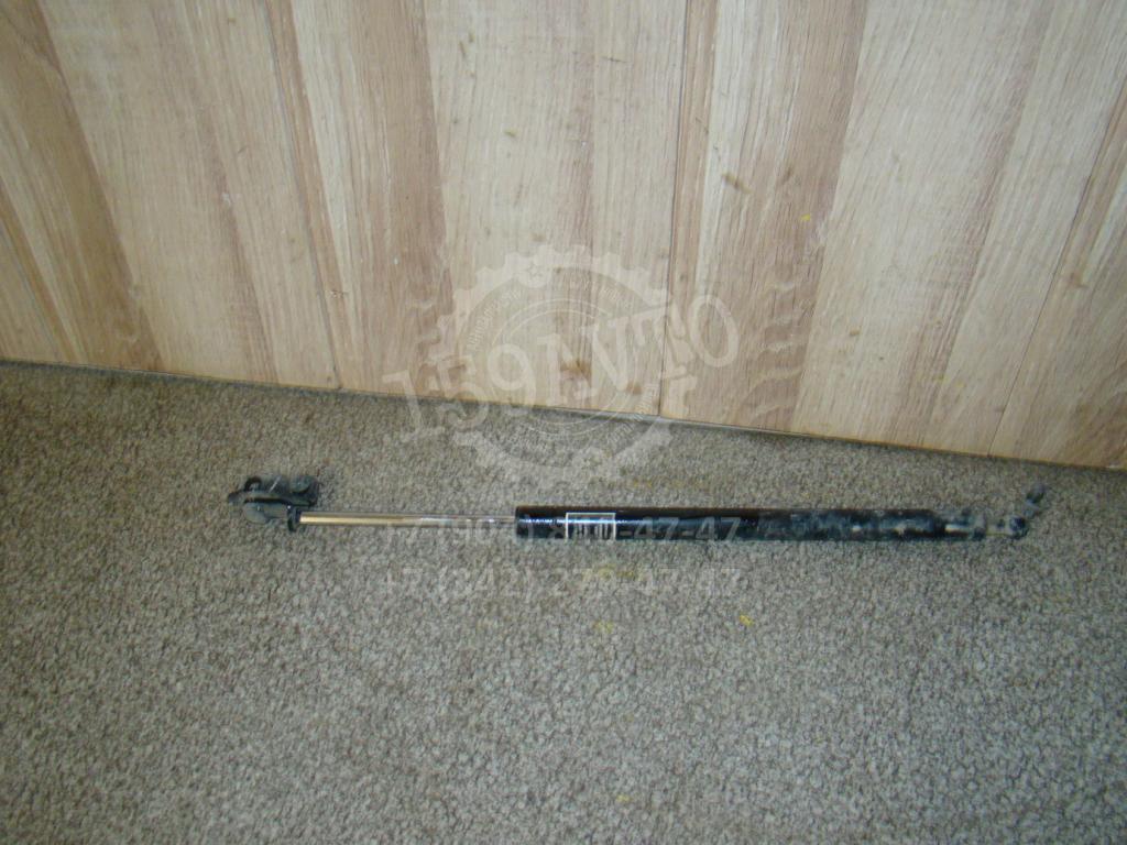 Амортизатор капота, 500 рублей, Пермь