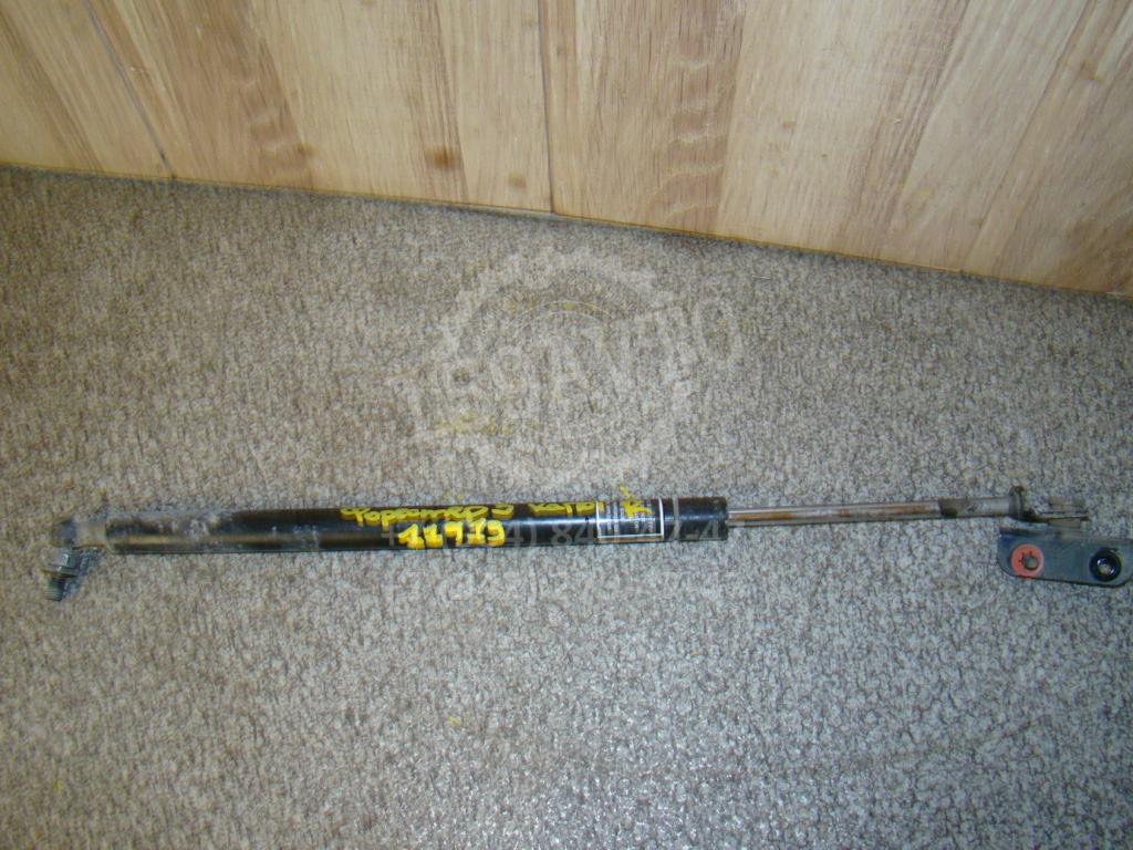 Амортизатор капота, 500 рублей, Пермь