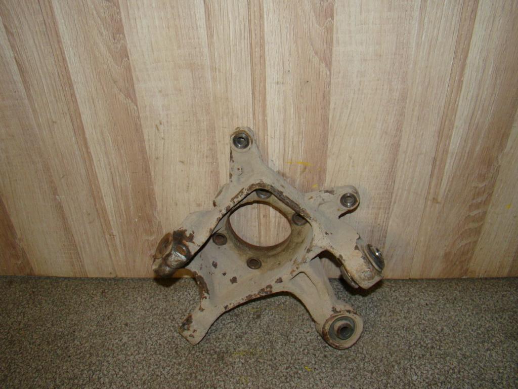 Кулак поворотный задний правый, 1500 рублей, Пермь