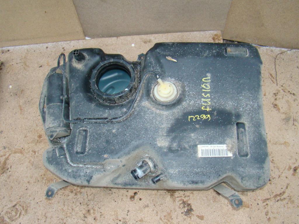 Бак топливный, 2000 рублей, Пермь