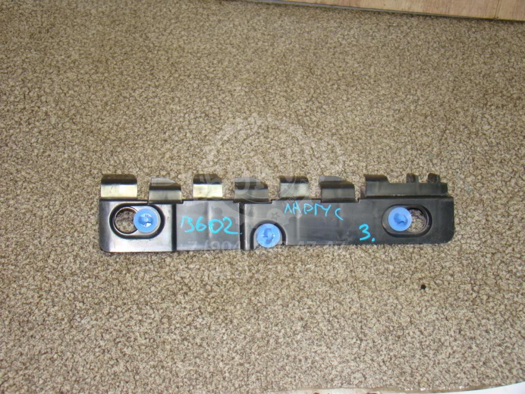 Кронштейн заднего бампера правый, 500 рублей, Пермь