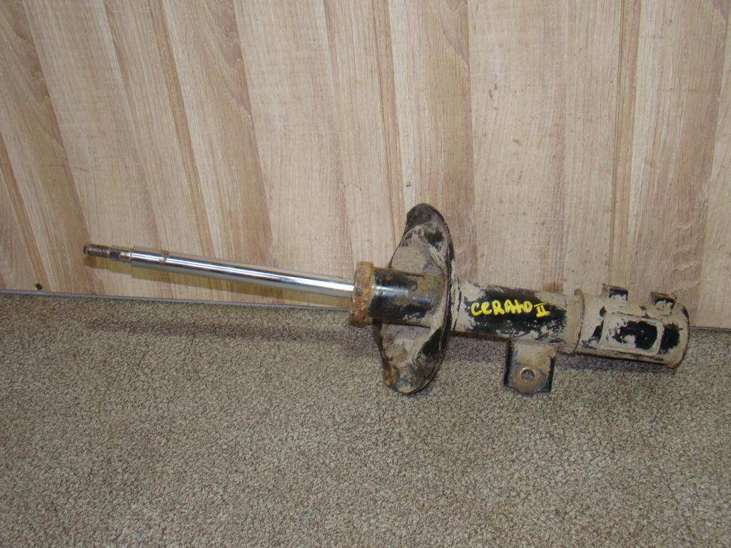 Амортизатор передний левый, 2000 рублей, Пермь