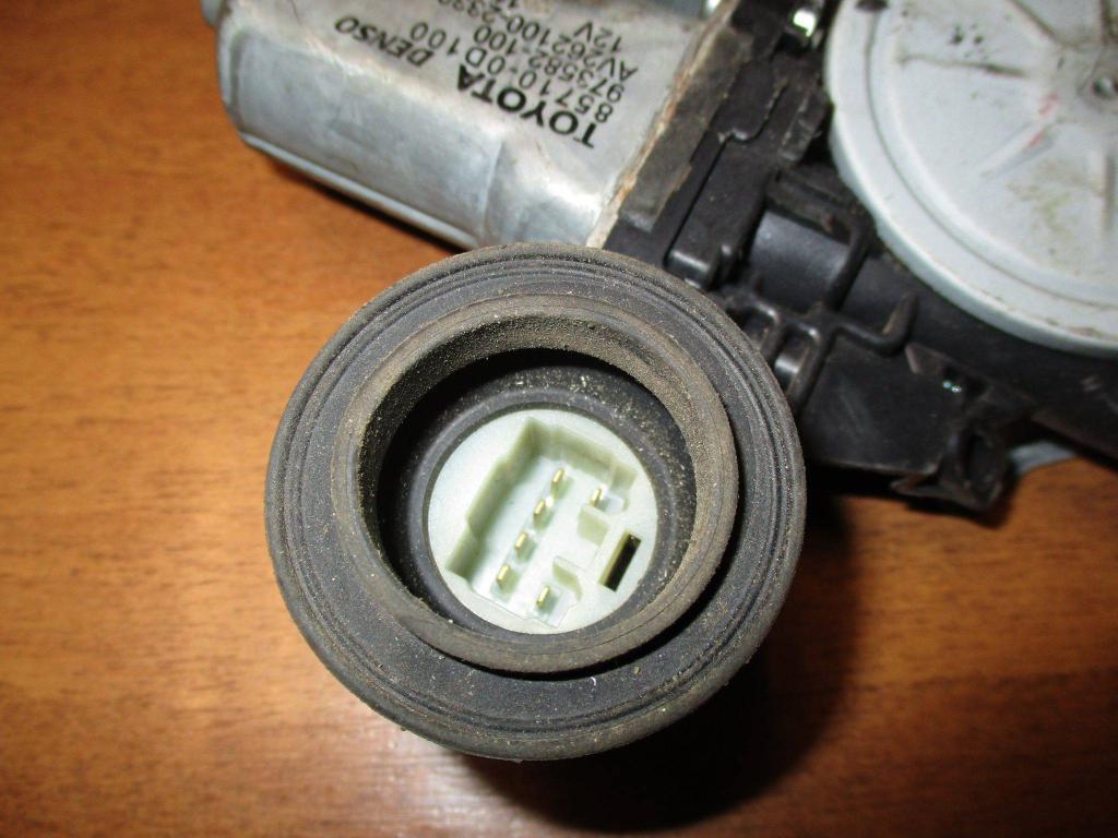 Стеклоподъемник задний левый, 1000 рублей, Пермь