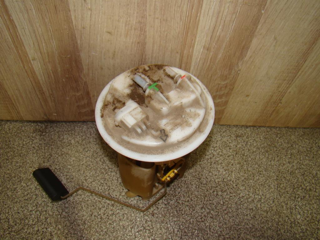 Насос топливный, 2000 рублей, Пермь