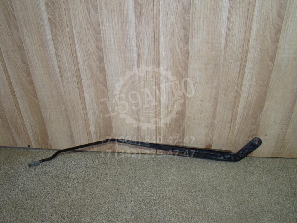 Поводок стеклоочистителя передний правый, 550 рублей, Пермь