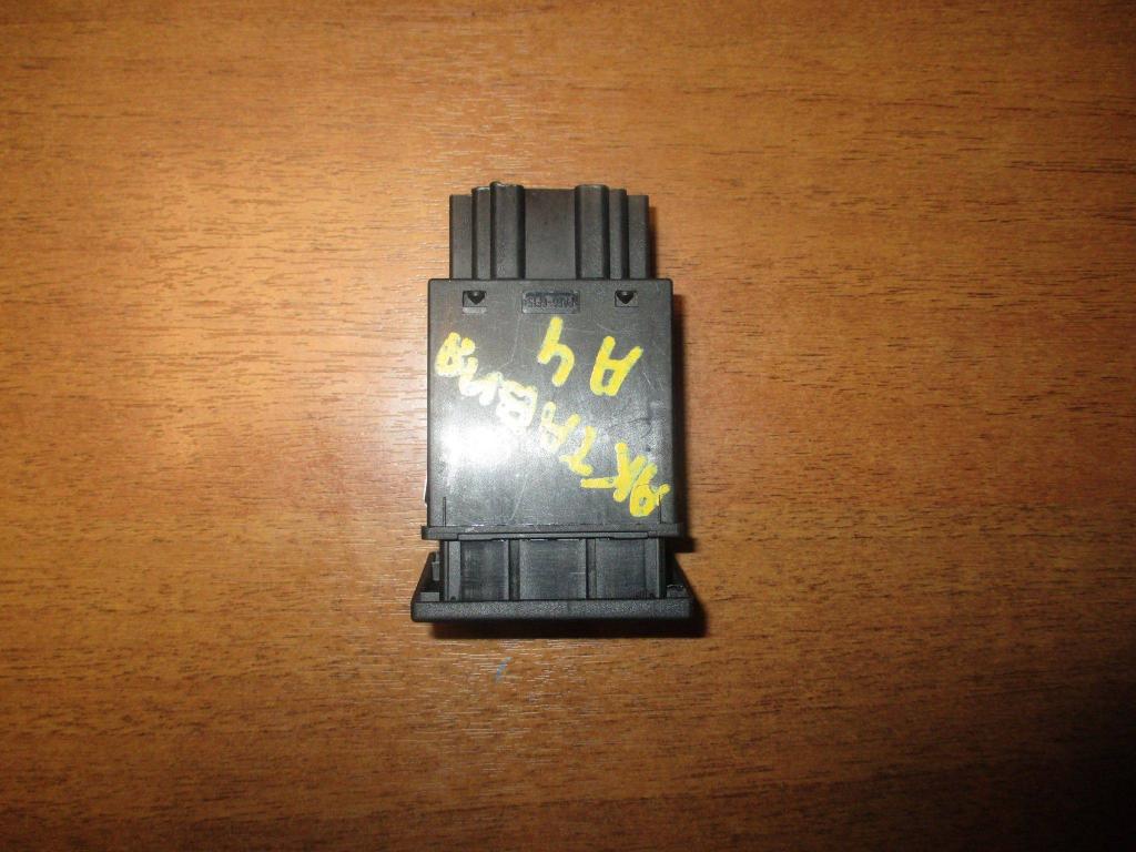 Кнопка открывания лючка бензобака, 500 рублей, Пермь