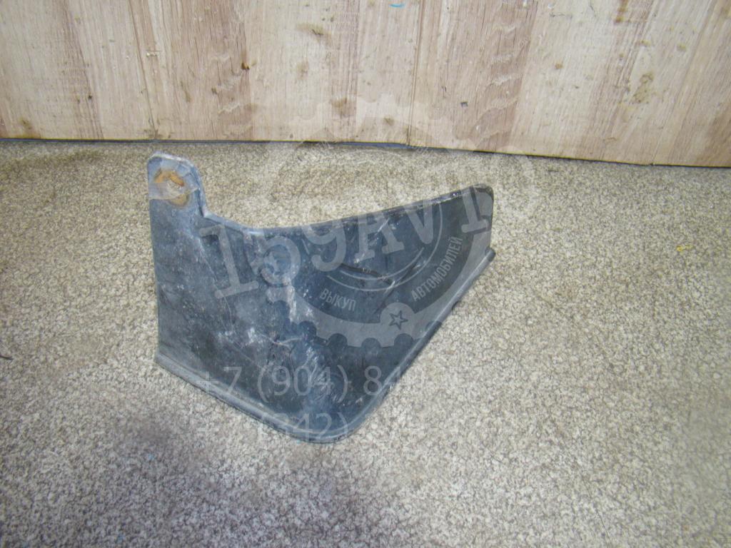 Брызговик задний правый, 1000 рублей, Пермь