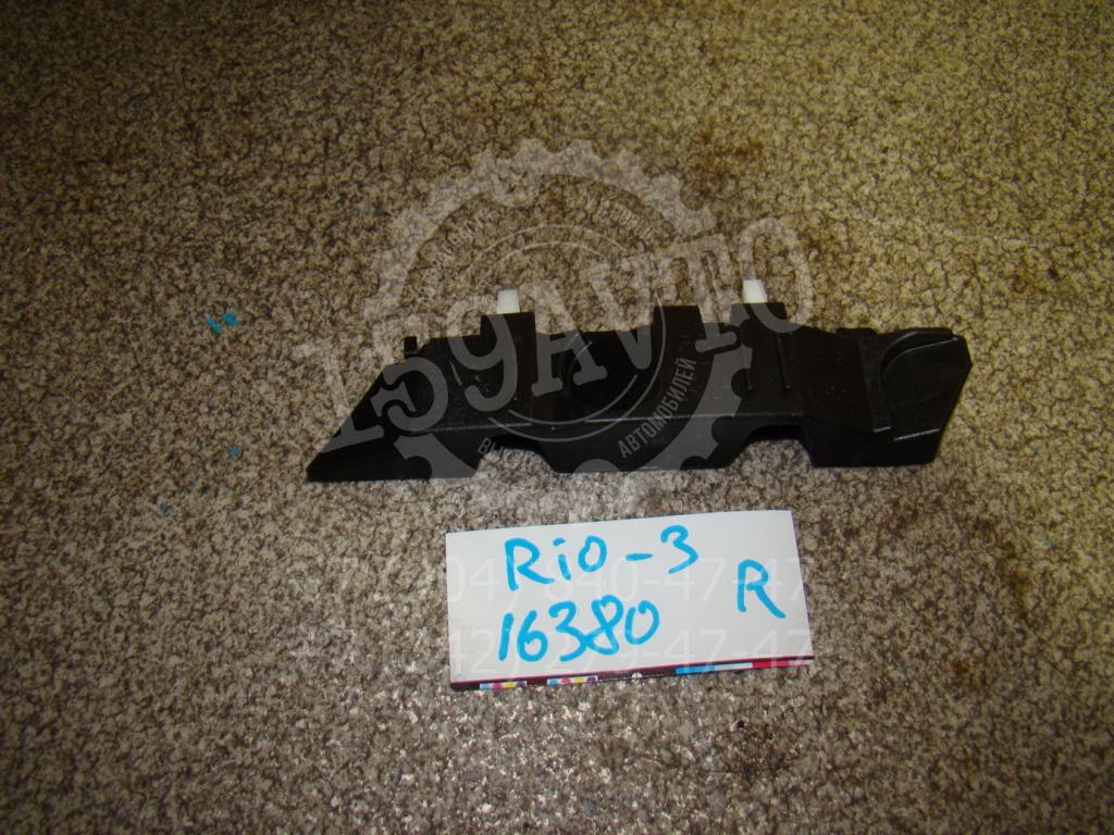 Кронштейн переднего бампера правый, 700 рублей, Пермь