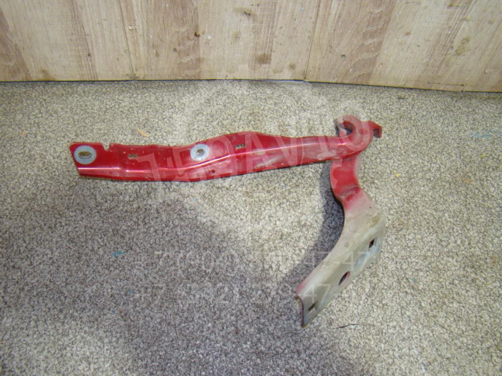 Петля капота правая, 850 рублей, Пермь