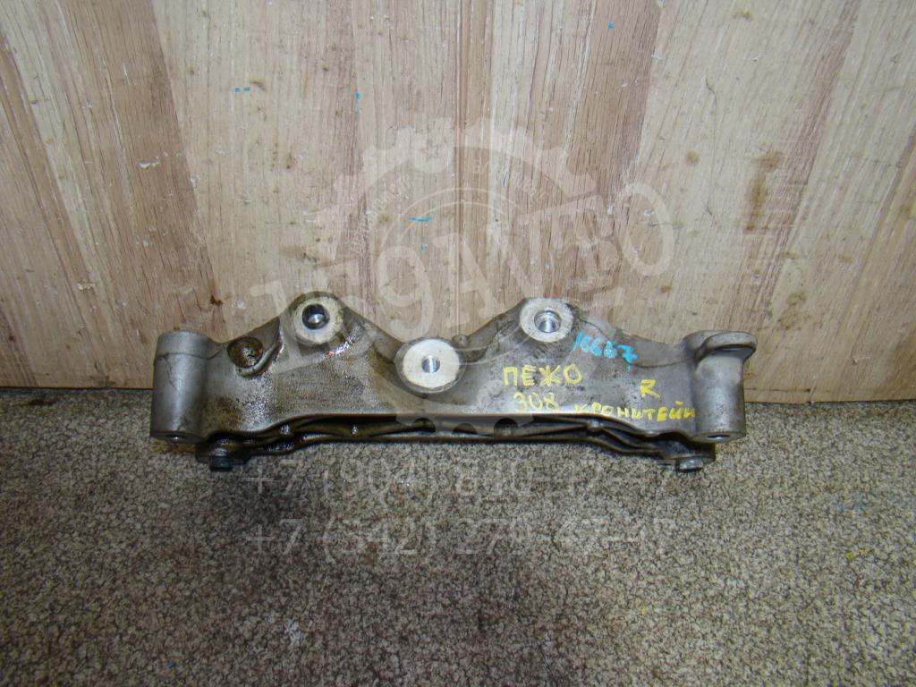 Кронштейн двигателя правый, 500 рублей, Пермь