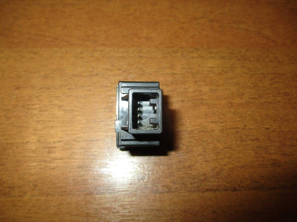 Кнопка корректора фар, 500 рублей, Пермь