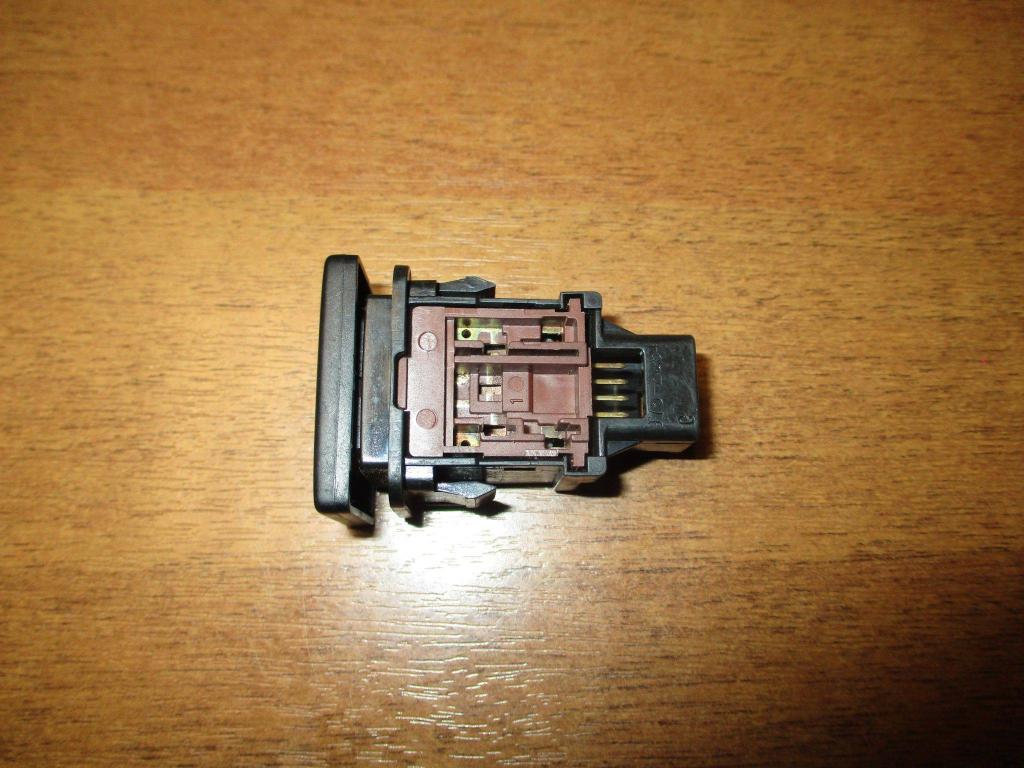 Кнопка омывателя фар, 500 рублей, Пермь