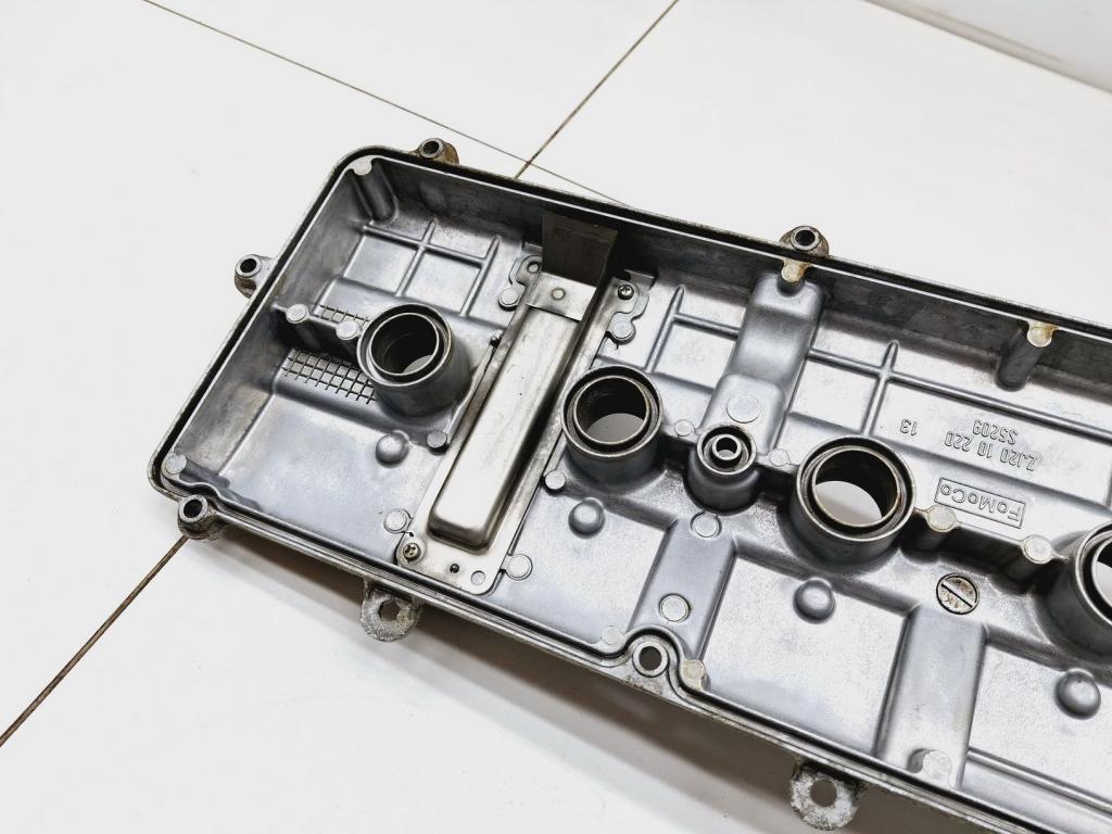 Крышка головки блока клапанная, 2000 рублей, Пермь