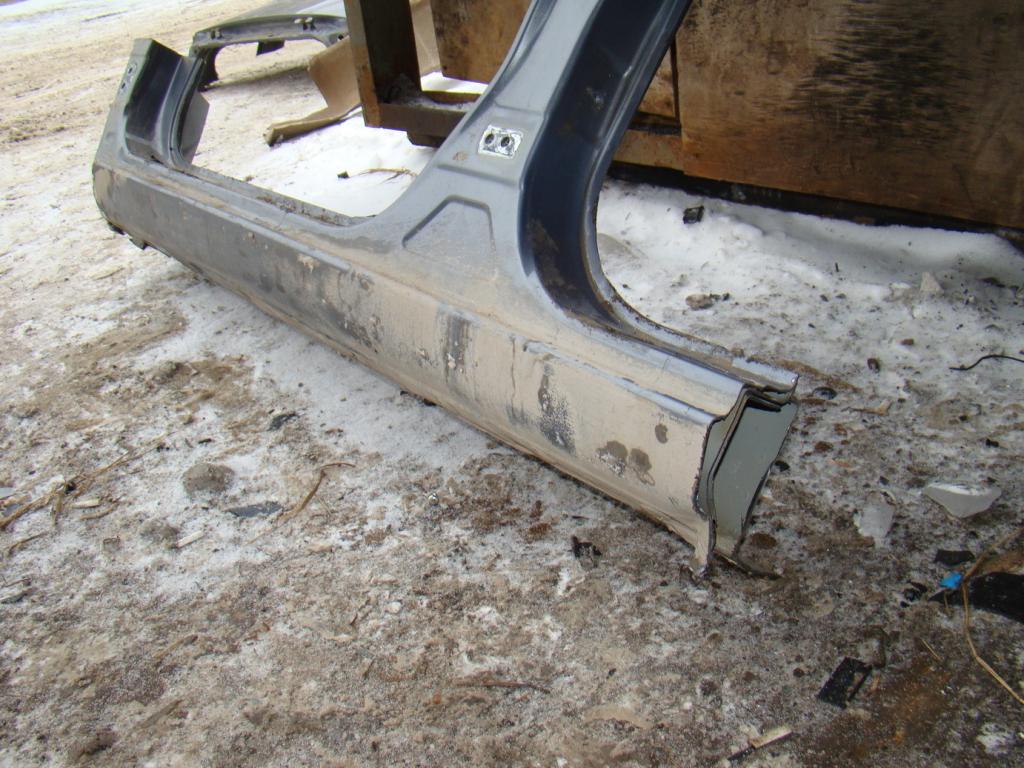 Порог со стойкой левый, 5000 рублей, Пермь