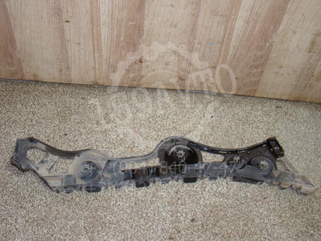 Кронштейн заднего бампера правый, 600 рублей, Пермь