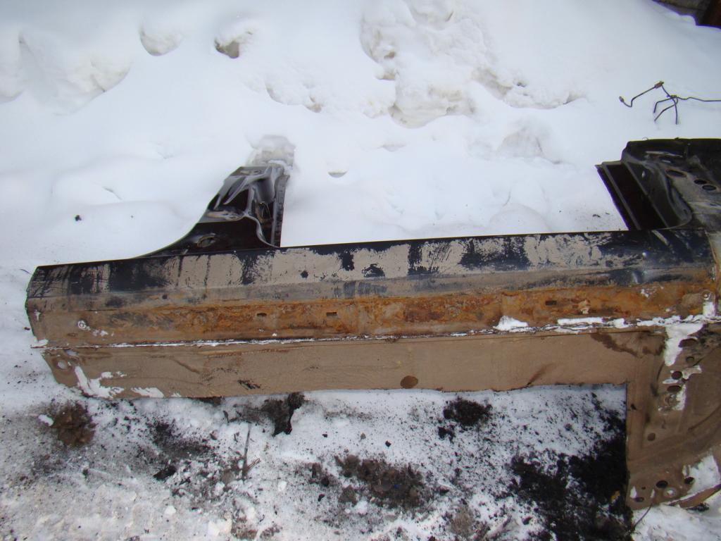 Порог со стойкой правый, 5000 рублей, Пермь