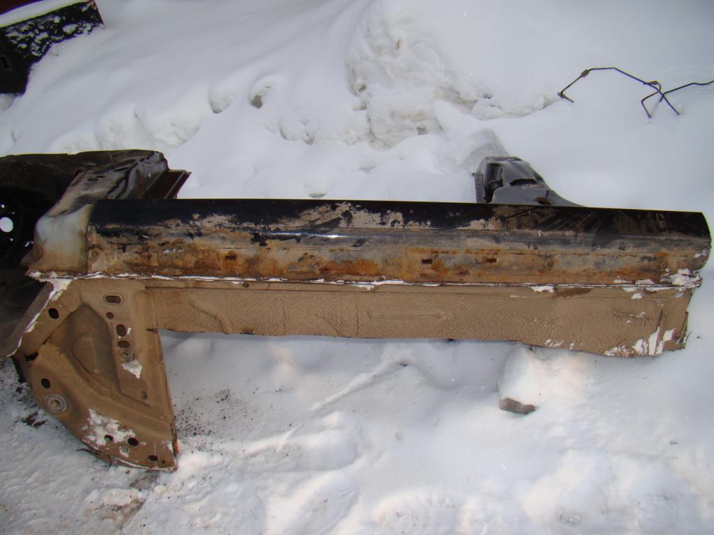 Порог со стойкой левый, 5000 рублей, Пермь