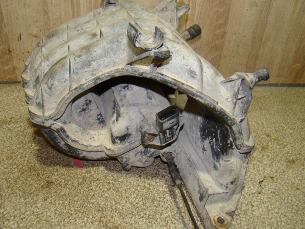 Коллектор впускной, 2000 рублей, Пермь