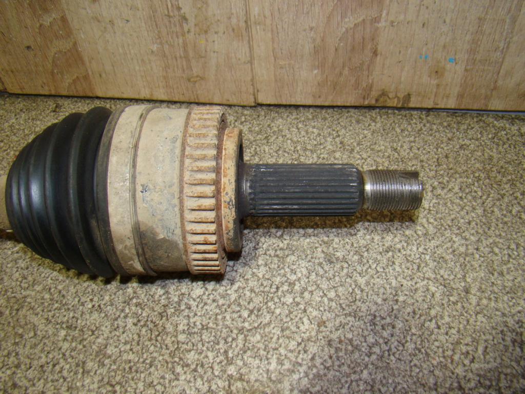 Полуось передняя левая, 2000 рублей, Пермь