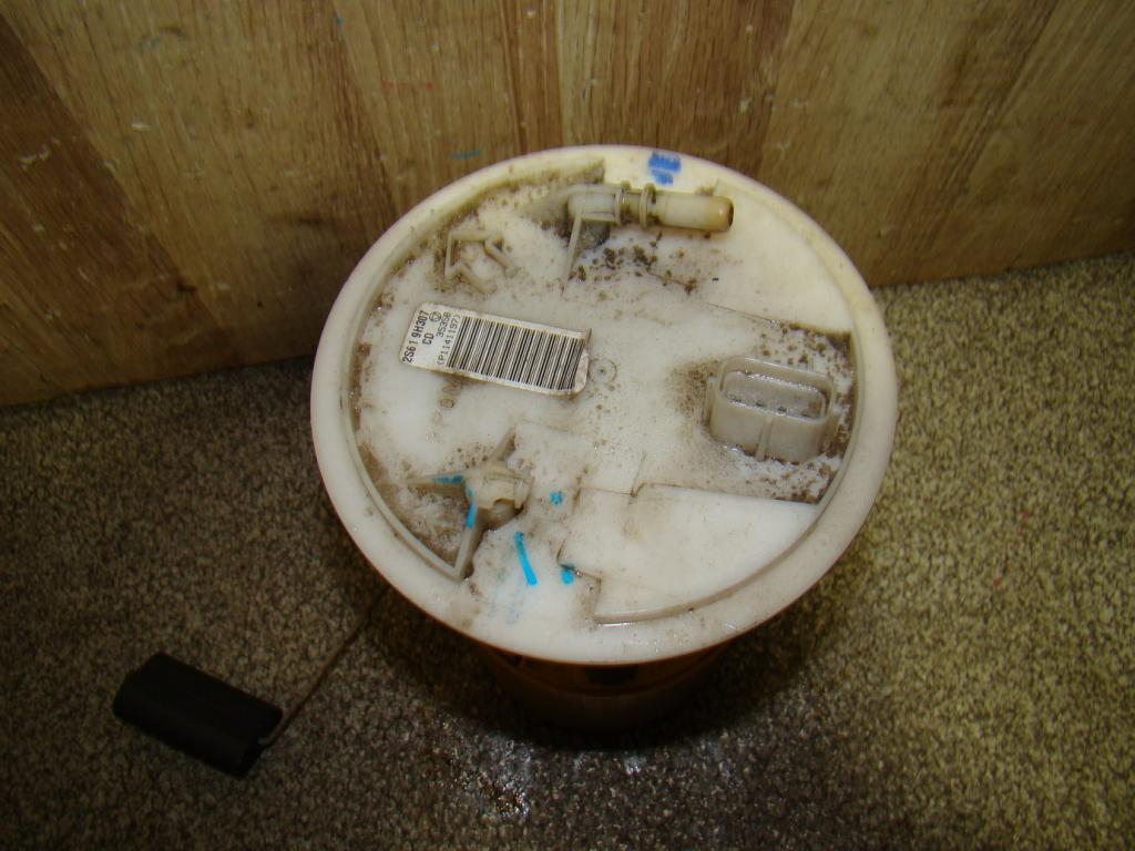 Насос топливный, 2000 рублей, Пермь