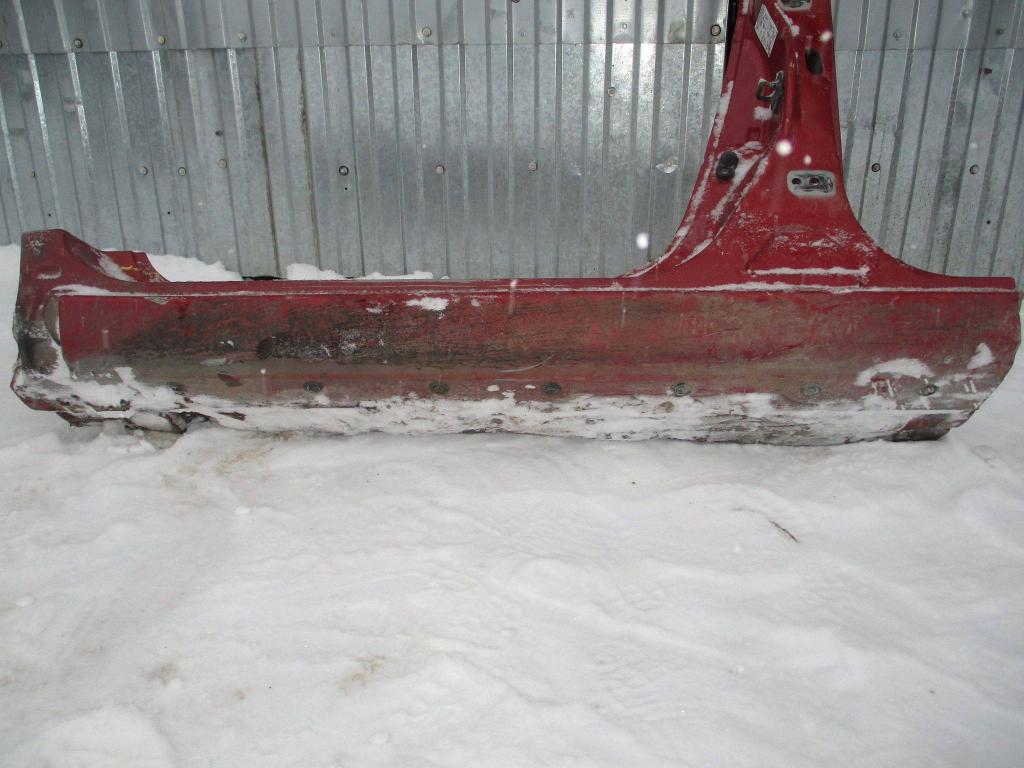 Порог со стойкой левый, 5000 рублей, Пермь