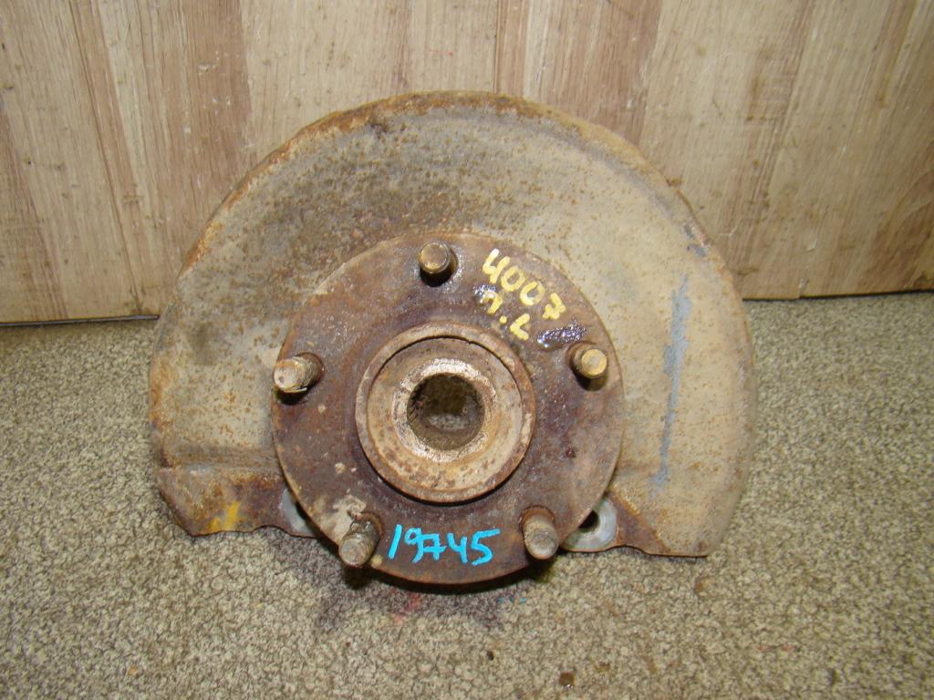 Кулак поворотный передний правый, 3000 рублей, Пермь