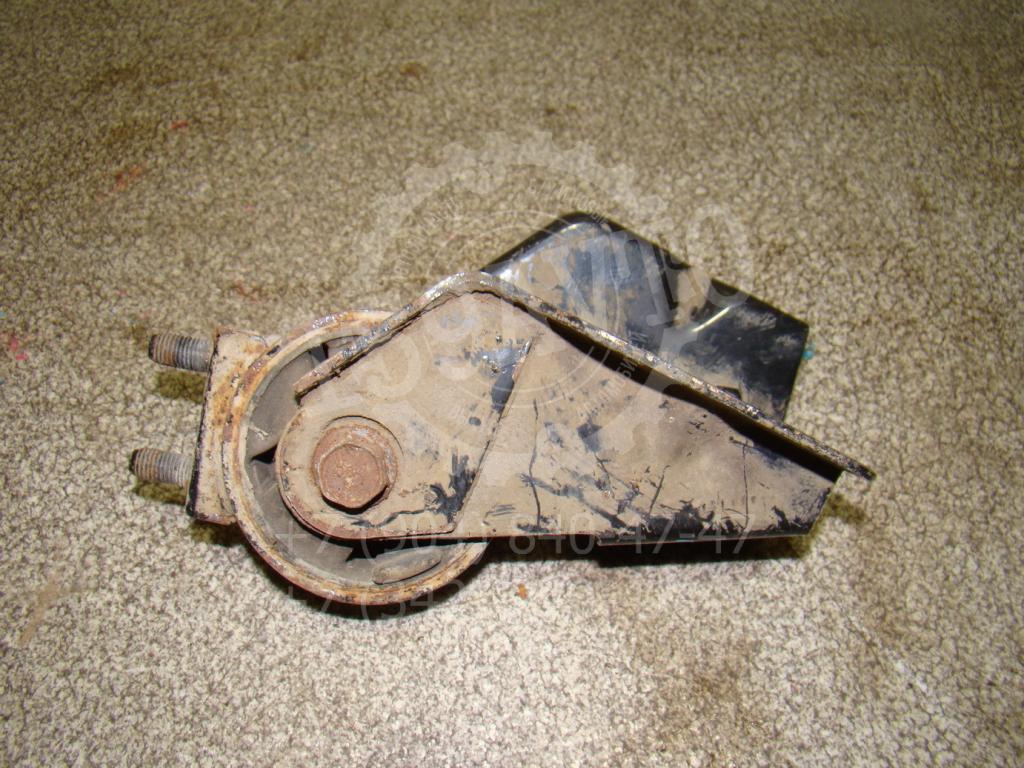 Опора КПП левая, 1000 рублей, Пермь