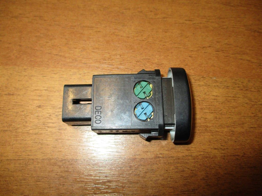 Кнопка обогрева заднего стекла, 500 рублей, Пермь