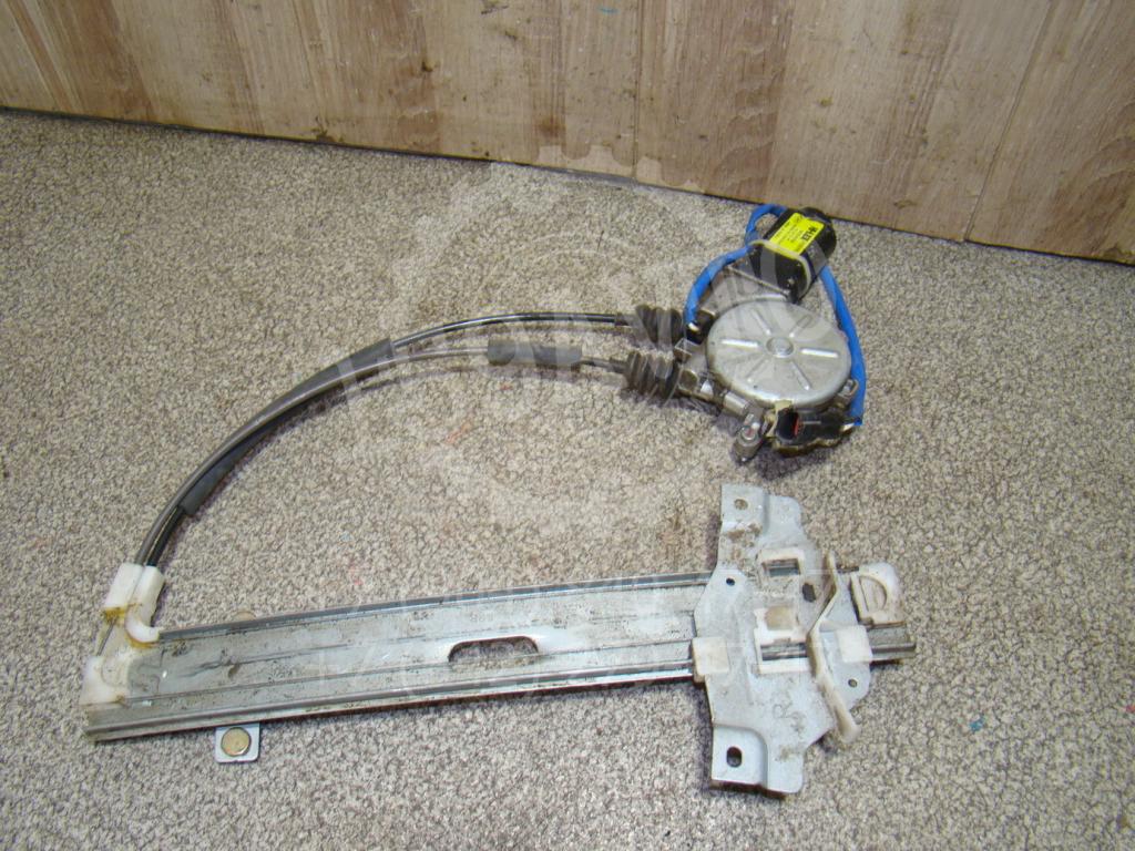 Стеклоподъемник задний правый, 1000 рублей, Пермь