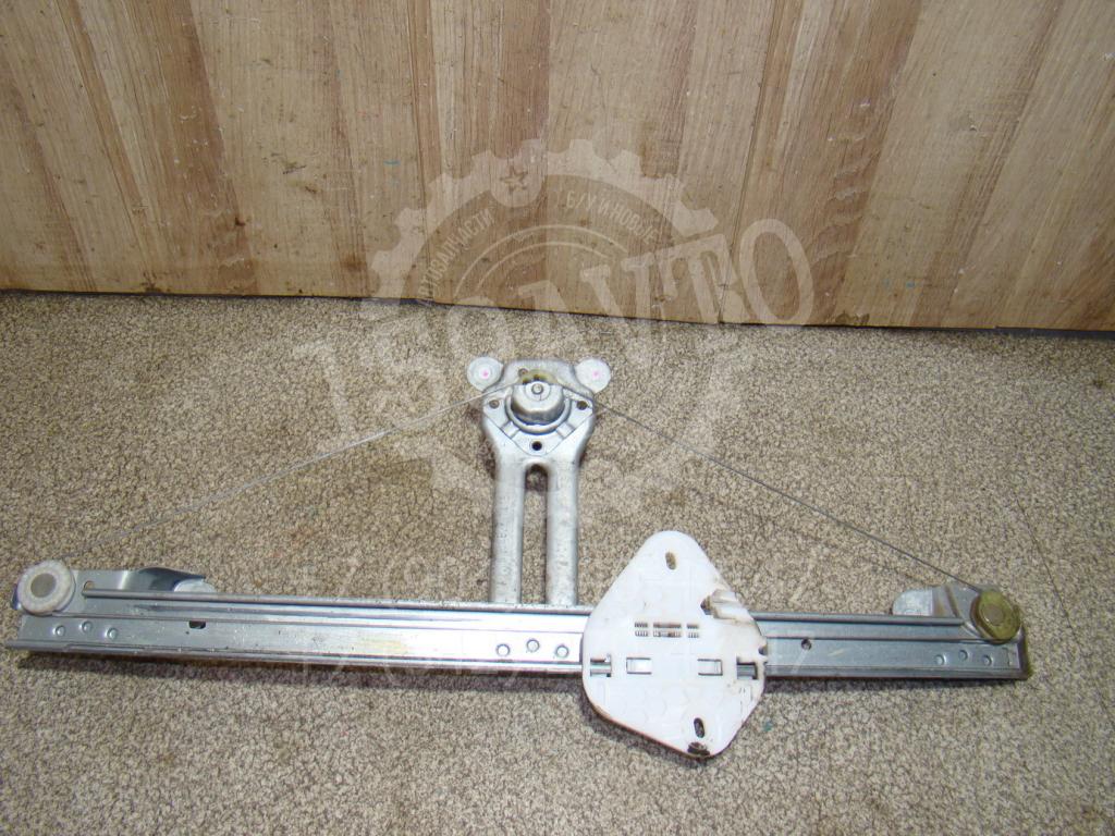 Стеклоподъемник механический передний правый, 550 рублей, Пермь