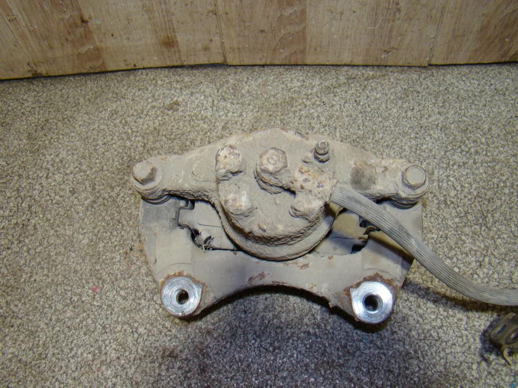 Суппорт передний правый, 2000 рублей, Пермь