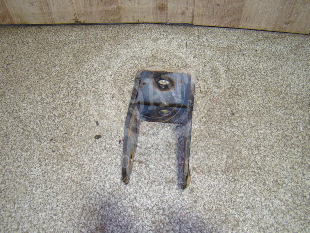 Кронштейн КПП, 500 рублей, Пермь