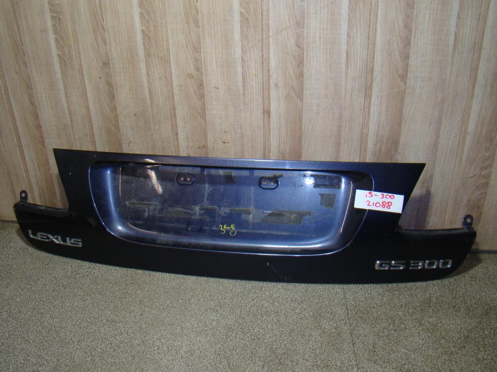 Накладка крышки багажника, 4000 рублей, Пермь