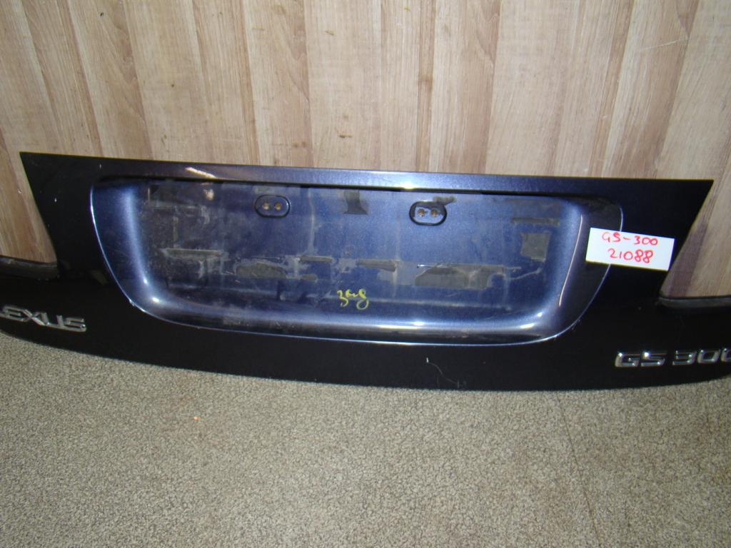 Накладка крышки багажника, 4000 рублей, Пермь